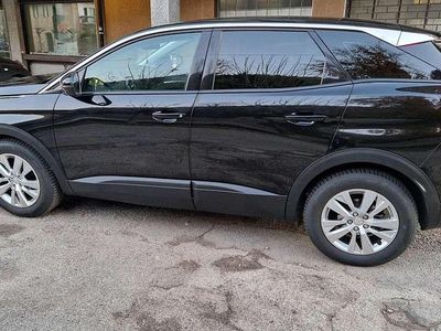 Usata Peugeot 3008 Active 120 CV (88 kW) 2017 SUV