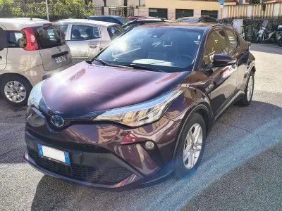 Usata Toyota C-HR Active 98 CV (72 kW) 2023 Marrone SUV