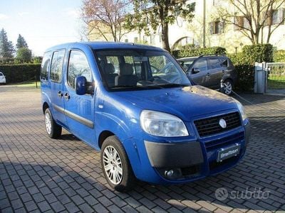 Usata Fiat Doblò Dynamic 105 CV (77 kW) 2007 Blu Monovolume