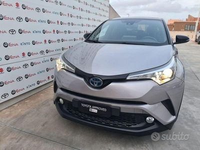 usata Toyota C-HR 1.8 Hybrid E-CVT Trend