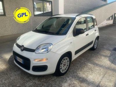 Usata Fiat Panda Pop 69 CV (50 kW) 2013 Bianco Utilitaria