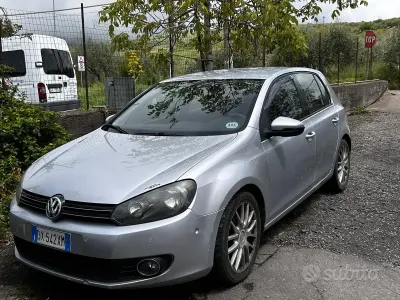 Usata VW Golf VI 140 CV (102 kW) 2009 Grigio Utilitaria