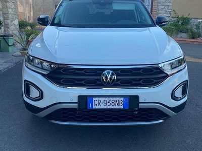 Usata VW T-Roc R-line 110 CV (80 kW) 2023 SUV