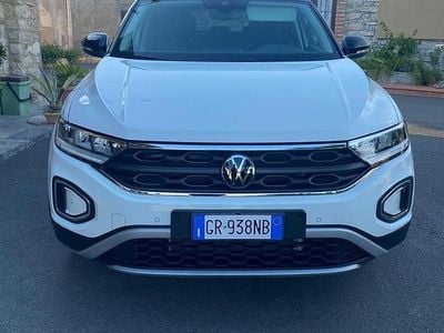 Usata 2023 VW T-Roc R-line SUV | 24.000 € (Buon prezzo)