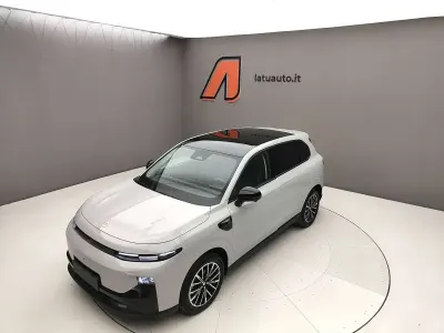 Nuova Leapmotor B10 109 CV (80 kW) 2026 Blu/azzurro SUV