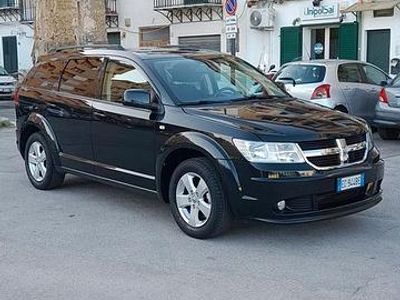 Usata Dodge Journey 140 CV (102 kW) 2010 Nero SUV