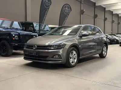 Usata VW Polo Comfortline 80 CV (58 kW) 2019 Grigio metallizzato Utilitaria