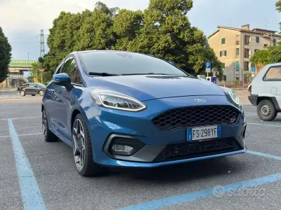 Usata Ford Fiesta ST 200 CV (147 kW) 2019 Bluazzurro Utilitaria