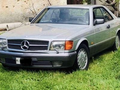 Usata Mercedes 560 299 CV (219 kW) 1988 Argento Coupé