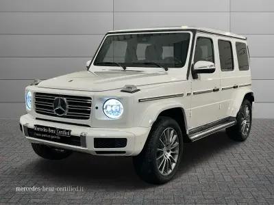 Begagnad Mercedes G400