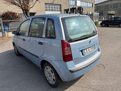 Usata Fiat Idea 95 CV (69 kW) 2005 Blu Monovolume