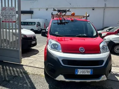 Usata Fiat Fiorino 95 CV (69 kW) 2017 Rosso Monovolume