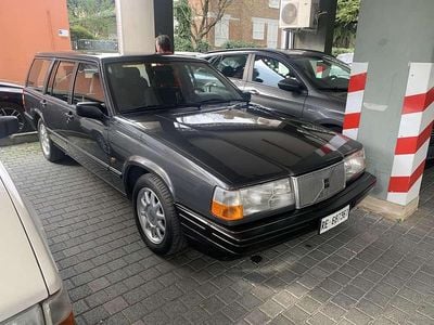 Occasion Volvo 945 111 ch (81 kW) 1993