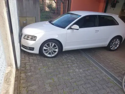 Usata Audi A3 Attraction 140 CV (102 kW) 2010 Bianco Utilitaria
