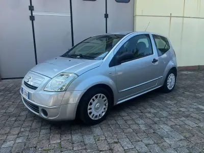 Usata Citroën C2 60 CV (44 kW) 2004 Argento Utilitaria