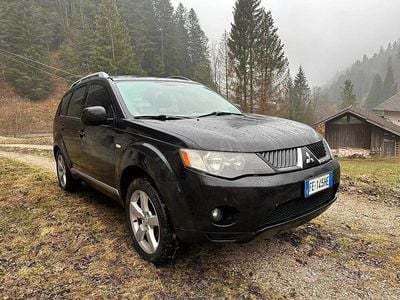 Usata Mitsubishi Outlander 170 CV (125 kW) 2008 Nero SUV