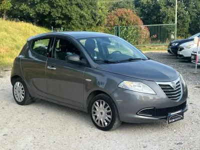 Usata Lancia Ypsilon