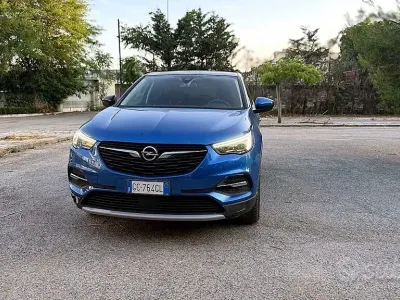 Usata Opel Grandland X Business 131 CV (96 kW) 2020 Bluazzurro SUV
