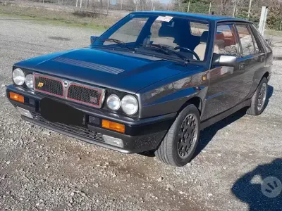 Usata Lancia Delta 196 CV (144 kW) 1990 Grigio Utilitaria
