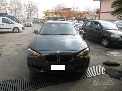 Usata BMW 116 142 CV (104 kW) 2012 Grigio Utilitaria