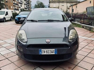 Usata Fiat Punto Sport 95 CV (69 kW) 2012 Grigio Utilitaria