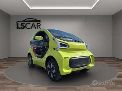 Usata XEV Yoyo 7 kW (10 CV) 2022 Giallo Utilitaria