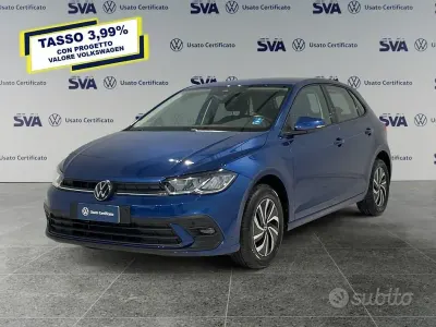 Usata VW Polo Life 95 CV (69 kW) 2025 Blu Utilitaria