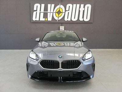 Usata BMW 120 M Sport 170 CV (125 kW) 2025 Skyscraper gray Utilitaria