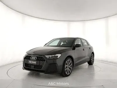 Usata Audi A1 Sportback Business 116 CV (85 kW) 2025 Grigio manhattan metallizzato Utilitaria