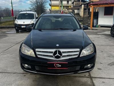 Usata Mercedes C220 Avantgarde 177 CV (130 kW) 2009 Nero Berlina
