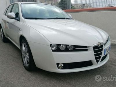 Usata Alfa Romeo 159 170 CV (125 kW) 2012 Bianco Station wagon