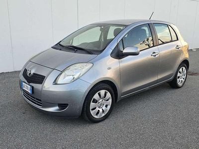 Usata Toyota Yaris 65 CV (47 kW) 2006 Other Utilitaria