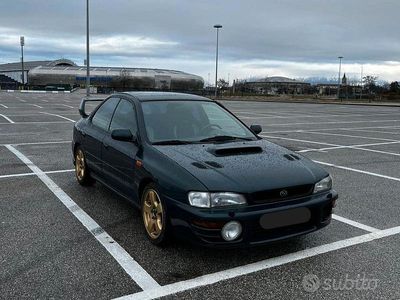 Usata Subaru Impreza 211 CV (155 kW) 1998 Verde Berlina