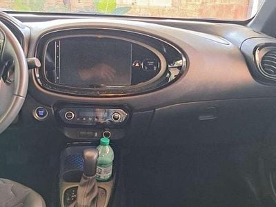 Verde Usata 2023 Toyota Aygo X Lounge SUV | 15.300 € (Ottimo prezzo)