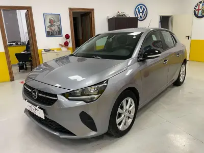 Usata Opel Corsa Edition 75 CV (55 kW) 2022 Grigio met Utilitaria