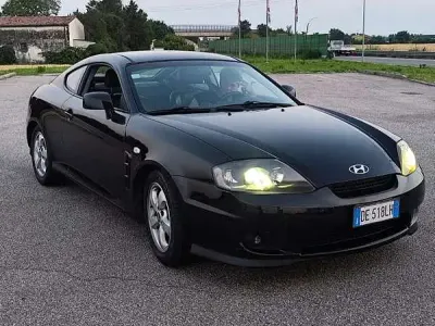 Käytetty Hyundai Coupé Active 105 HP (77 kW) 2006 Coupe - kaksiovinen
