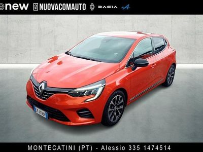 Usata Renault Clio V Techno 145 CV (106 kW) 2023 Arancione Berlina