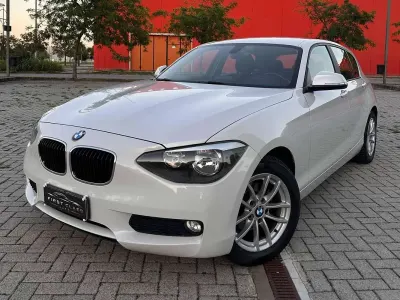 Usata BMW 118 143 CV (105 kW) 2013 Bianco Utilitaria