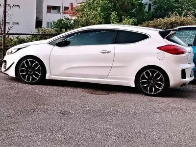 Usata Kia Ceed GT First Edition 204 CV (150 kW) 2013 Berlina