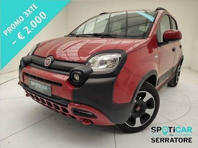 Begagnad Fiat Panda Cross Cross 70 HK (51 kW) 2024 Röd Halvkombi