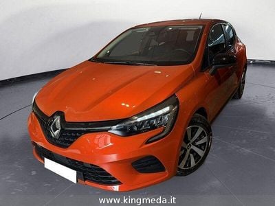 Usata Renault Clio V Equilibre 100 CV (73 kW) 2022 Arancione Berlina