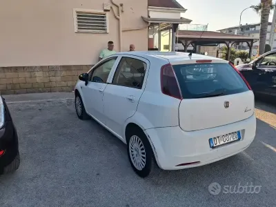 Usata Fiat Grande Punto 75 CV (55 kW) 2008 Utilitaria