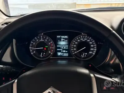 Usata Suzuki Vitara 140 CV (102 kW) 2019 Grigio SUV