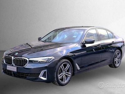 Usata BMW 520 Luxury Line 190 CV (139 kW) 2021 Nero Berlina