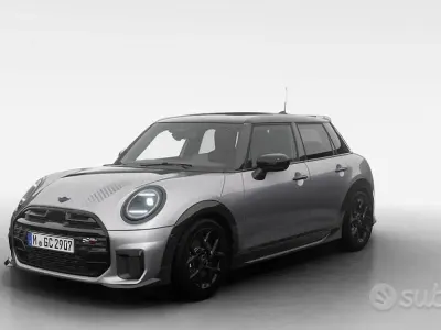 Nuova Mini John Cooper Works 156 CV (114 kW) 2026 Melting silver iii Utilitaria