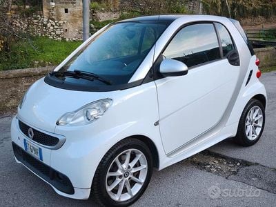 Bianco Usata 2014 Smart ForTwo Coupé Passion Coupé | 5700 € (Ottimo prezzo)