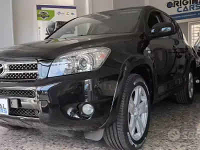 Usata Toyota RAV4 Luxury 177 CV (130 kW) 2008 Nero SUV