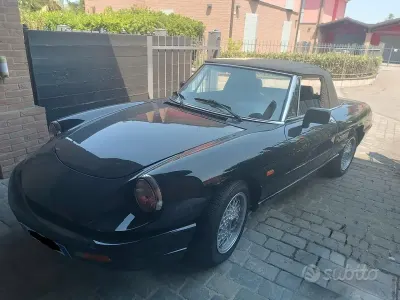 Usata Alfa Romeo Spider 128 CV (94 kW) 2025 Nero Cabrio