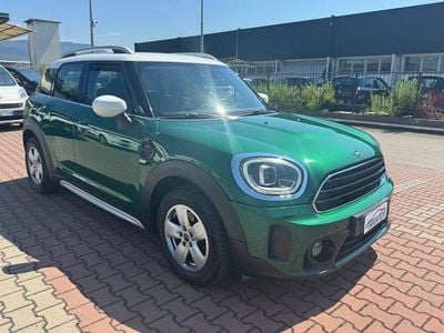 Usata Mini Cooper D Countryman Business 150 CV (110 kW) 2021 British racing green tetto bia SUV
