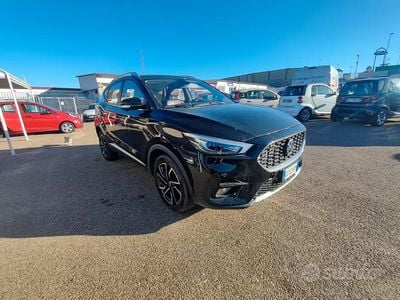 Usata MG ZS Luxury 111 CV (81 kW) 2022 Nero SUV